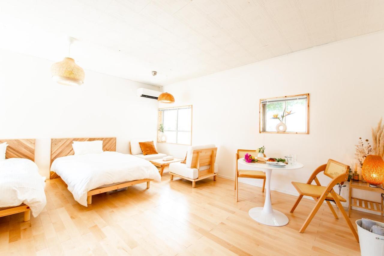 Sunnyside Villa Miyakojima  Buitenkant foto