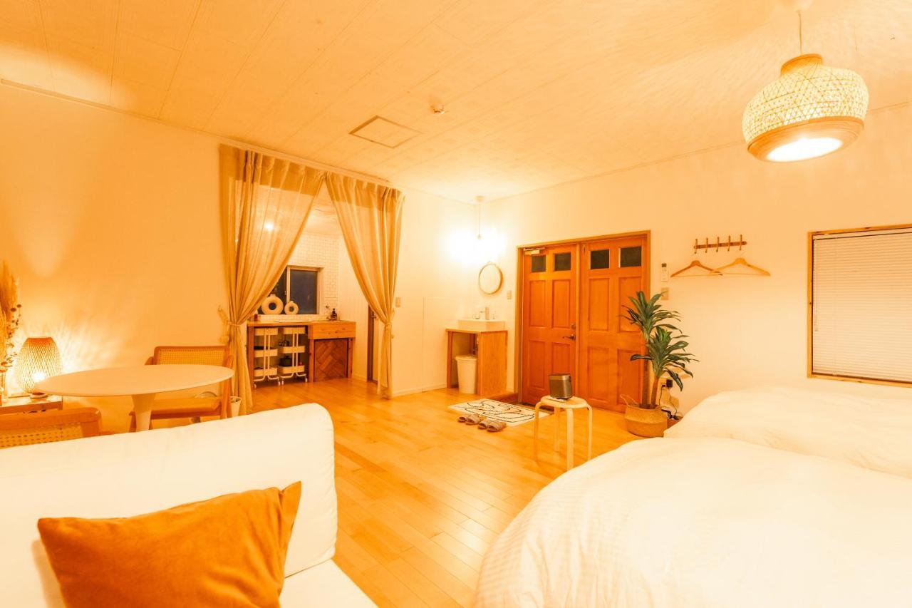Sunnyside Villa Miyakojima  Buitenkant foto
