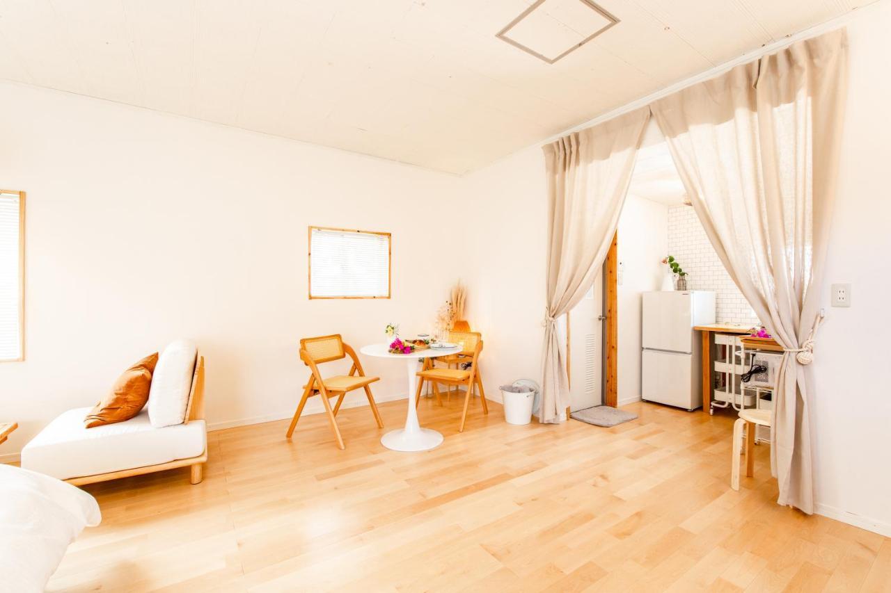 Sunnyside Villa Miyakojima  Buitenkant foto